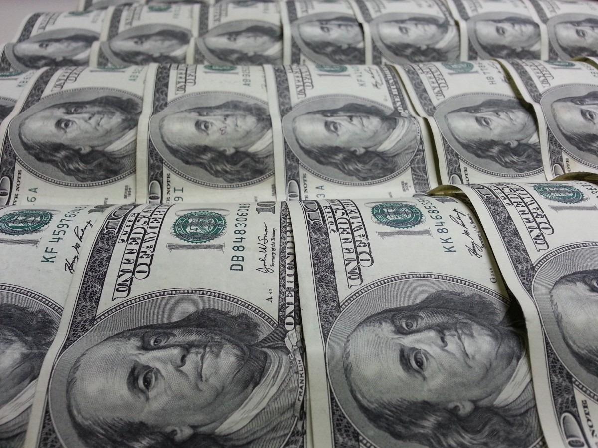 Dólar se vende en 16.87 pesos la unidad en la apertura de este martes