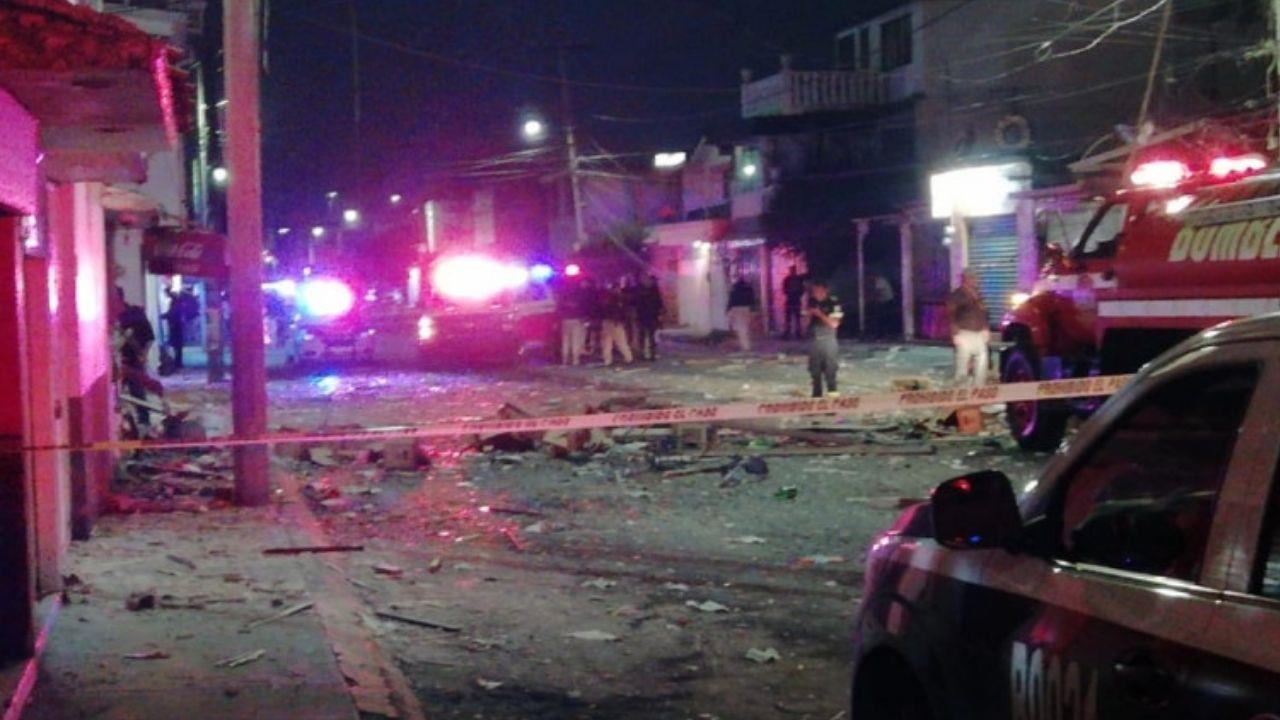 Explosión por acumulación de gas en Coacalco arrasa varias casas