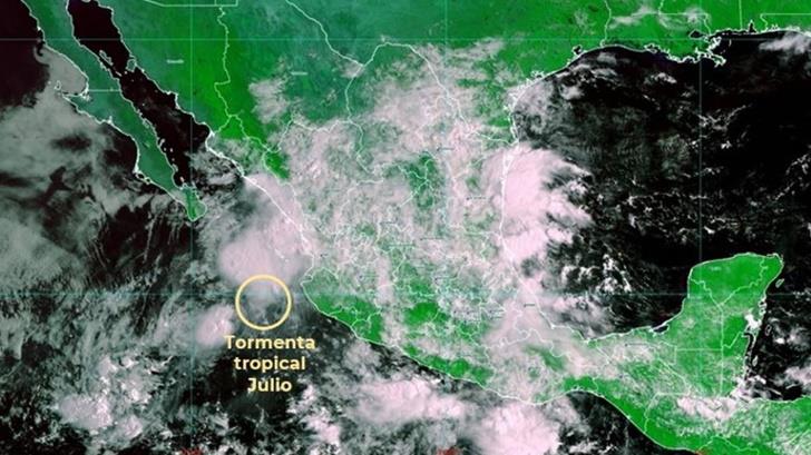 Tormenta tropical Julio provoca fuertes lluvias en 3 estados