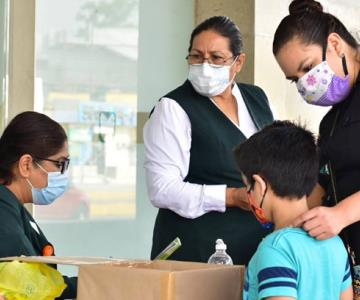 Pfizer busca aplicar en México vacuna antiCovid a menores