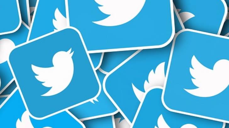 Twitter alerta sobre restricción en Rusia