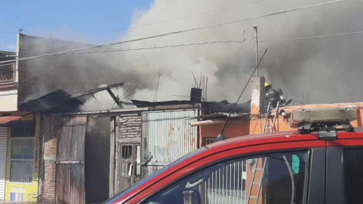 Incendio en taller mecánico en Cajeme deja pérdidas de 80 mil pesos
