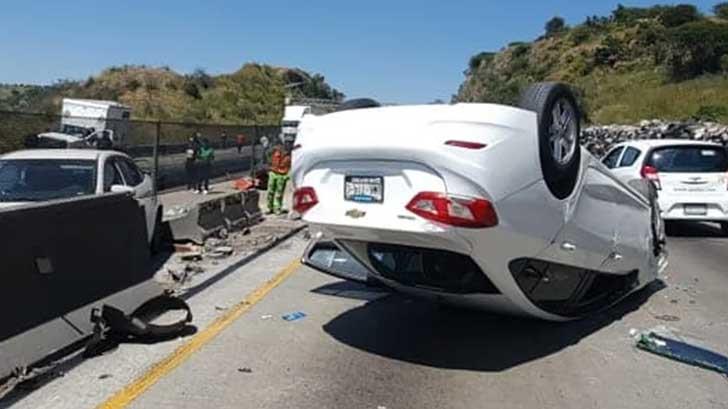 El Mijis sufre accidente en carretera San Luis-Querétaro