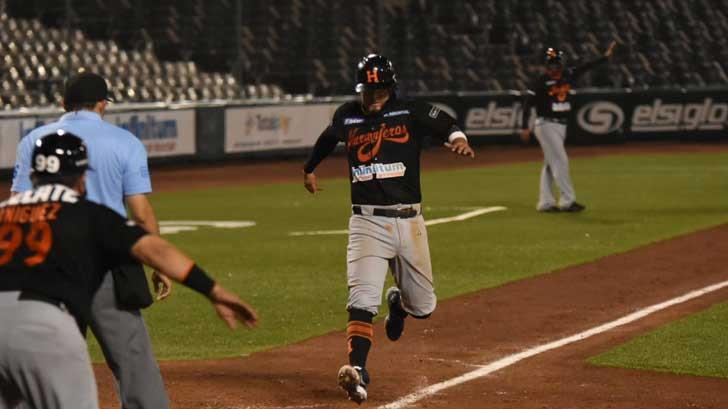 Naranjeros le quitan el invicto a Yaquis