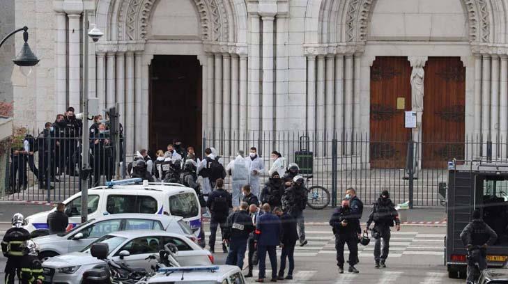 Asesinan a tres en atentado terrorista en Niza