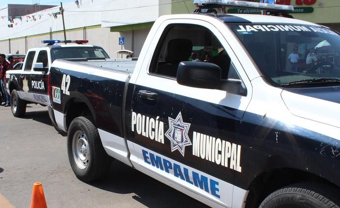 Despiden a policías de Empalme por compartir memes del alcalde