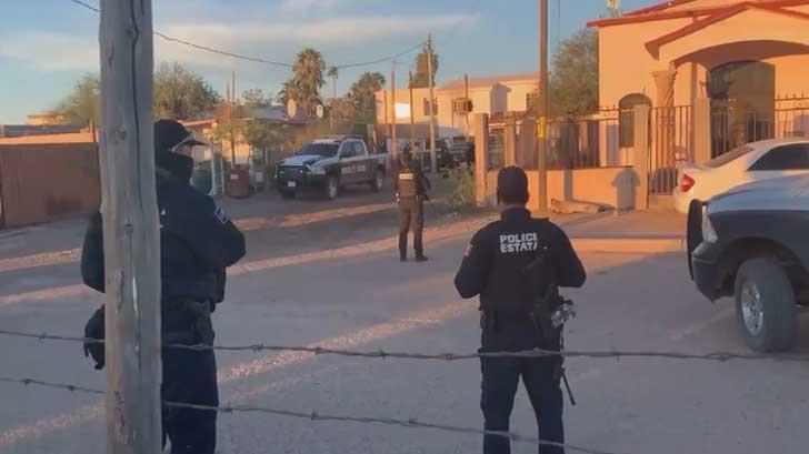 Hombres armados queman viviendas en Caborca
