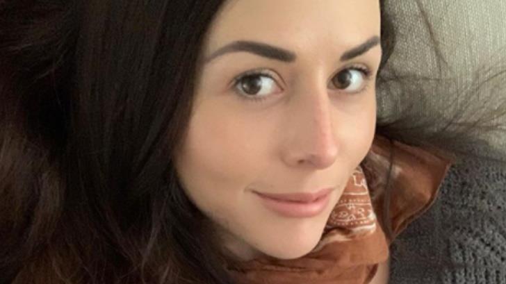 Zuria Vega comparte foto sin maquillaje