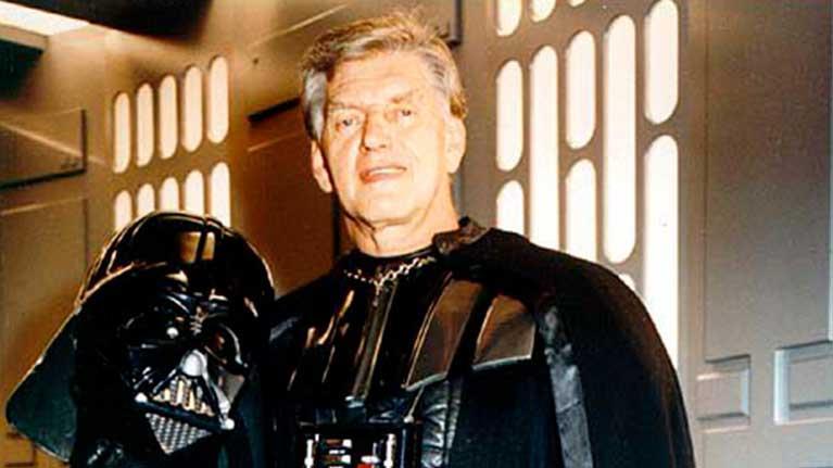 ¡Que la fuerza te acompañe! fallece David Prowse, actor que dio vida a Darth Vader