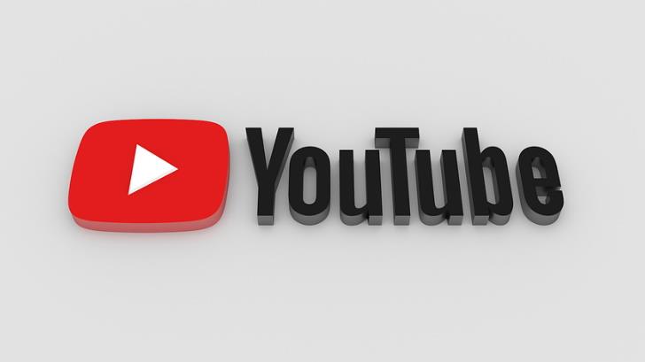 YouTube cancela cuentas de influencers antivacunas