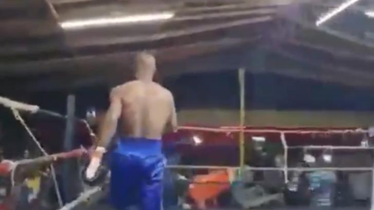 VIDEO | Función de boxeo termina en batalla campal