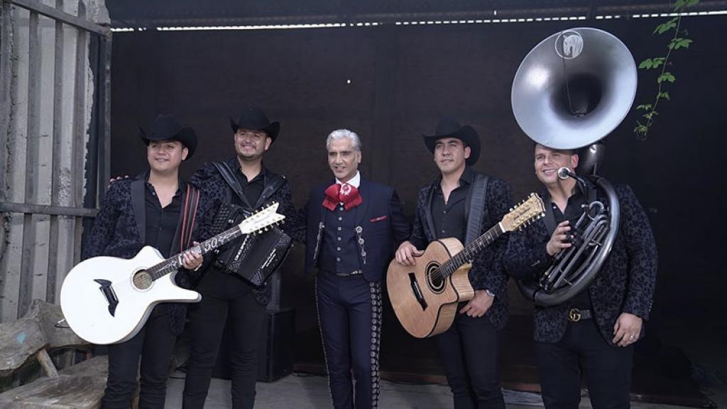 Calibre 50 y Alejandro Fernández compartirán escenario en los Latin Grammy