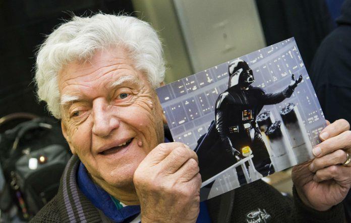 David Prowse, el Darth Vader original murió por complicaciones de Covid-19