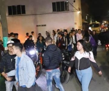 Aún con el repunte de la pandemia, hermosillenses cierran la calle para hacer fiestas