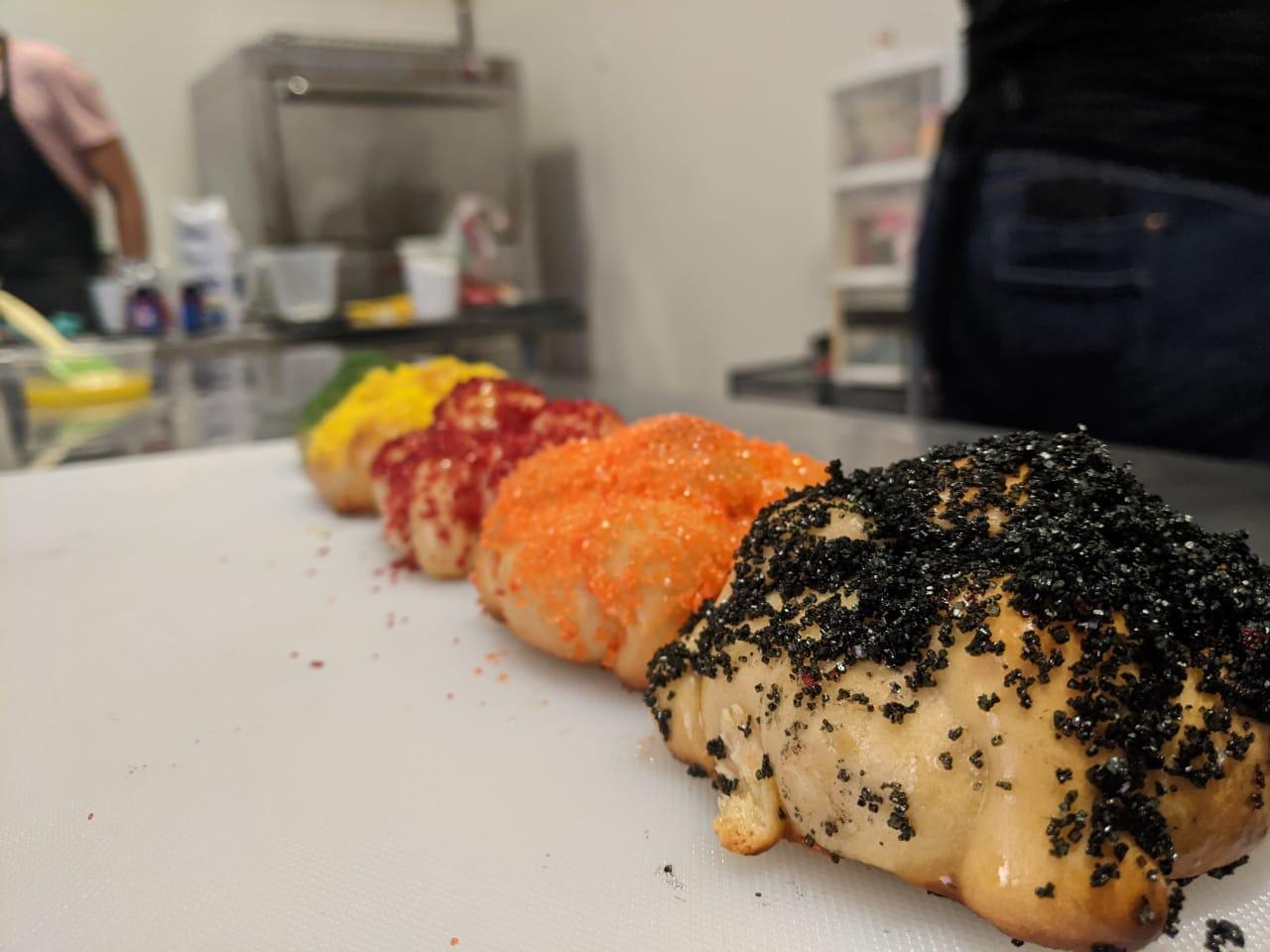 Alumnos de gastronomía en Nogales realizarán megacatrina con pan de muerto