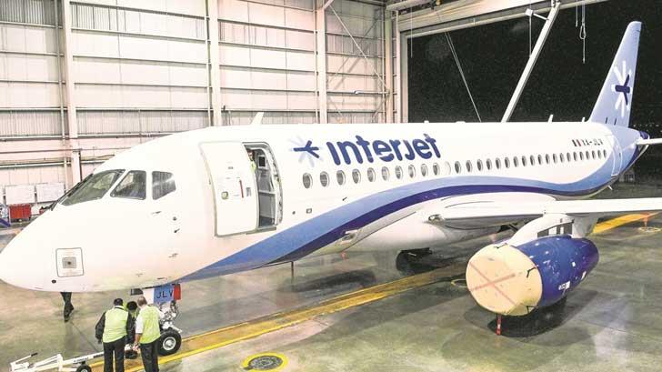 Profeco emite alerta por cancelación de vuelos de Interjet