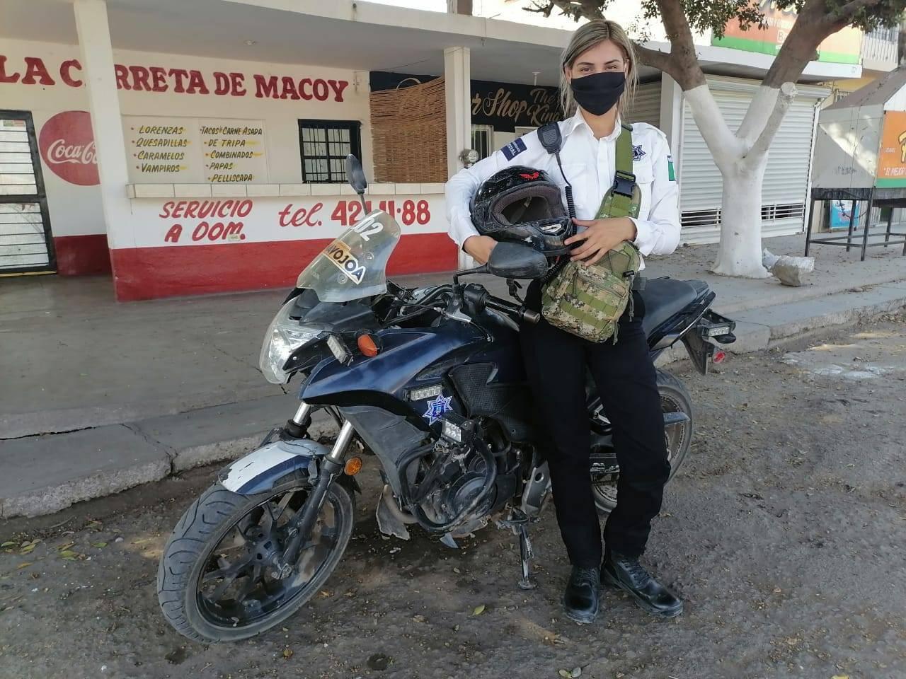 Tránsito Municipal de Navojoa incorpora a la primera mujer en moto