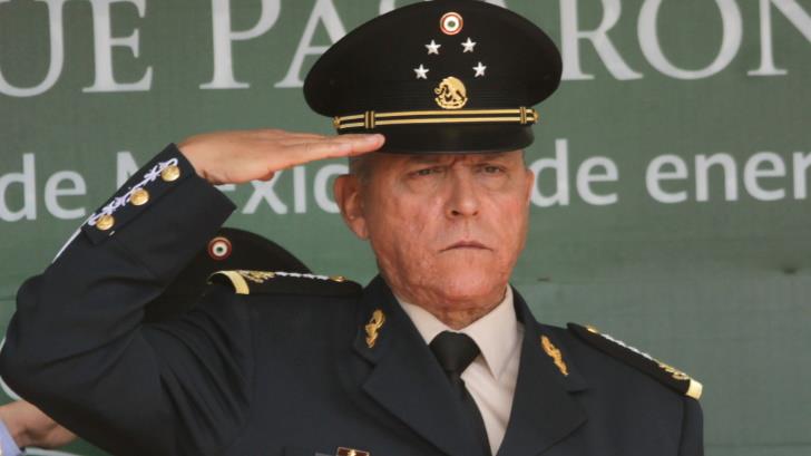 FGR notifica investigación a Cienfuegos, y el general se va a su casa