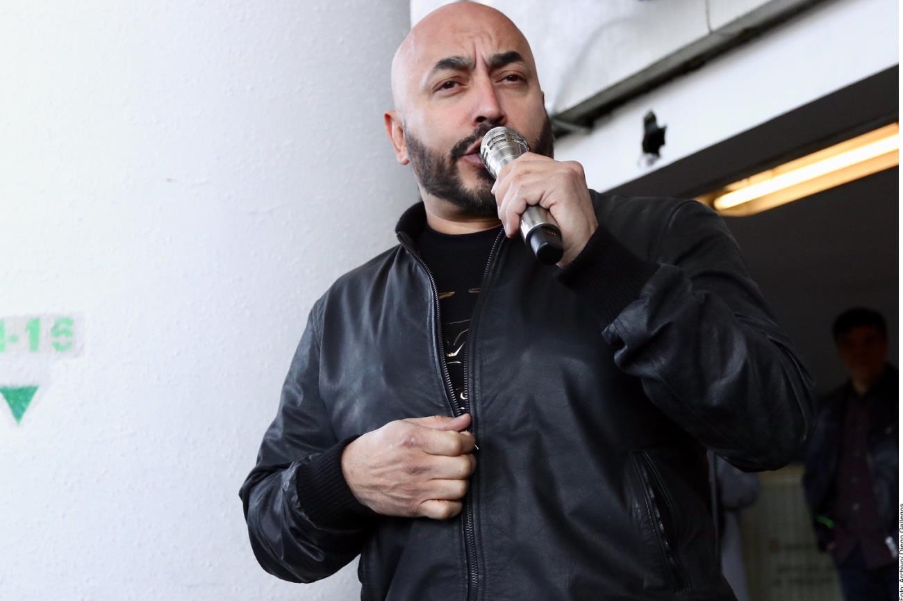 Lupillo Rivera salpicado por escándalo familiar