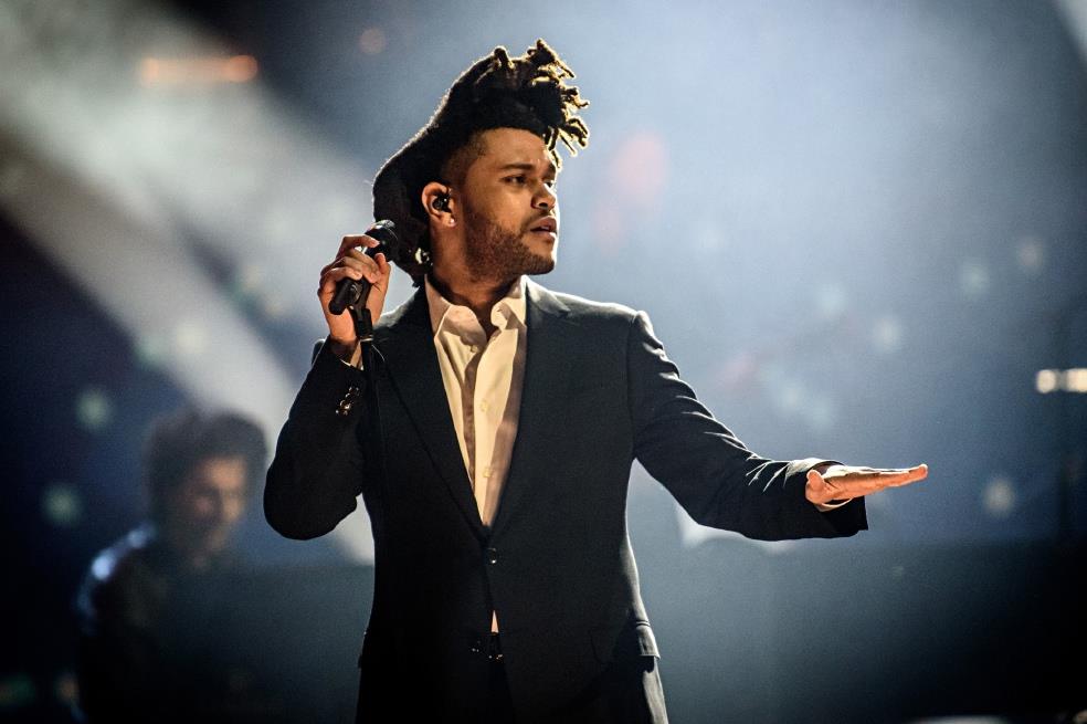 The Weeknd califica de corruptos a los Grammy