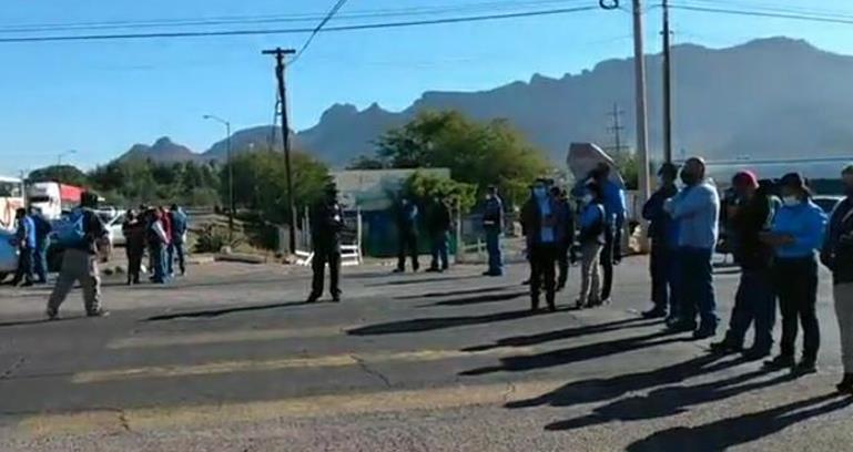 ¿Por qué bloquearon la salida norte de Guaymas los trabajadores de la CEA?