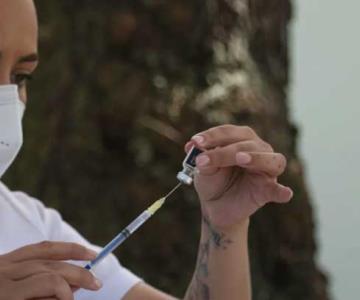 ¿Se vacunará a los menores de edad en México?