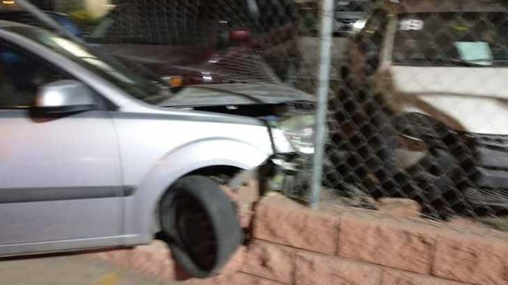 Despiste de camionero provoca aparatoso choque en Guaymas