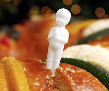 ¿Por qué toca ofrecer tamales si te sale niño en la Rosca de Reyes?