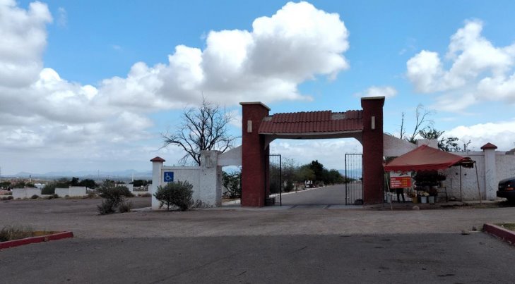 Las muertes por Covid repuntan en Guaymas y no hay lugares en el panteón