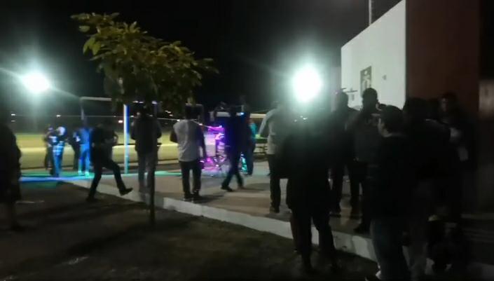 ¡Les valieron las medidas y festejaron a lo grande! Policías de Guaymas celebran con gran huateque su día