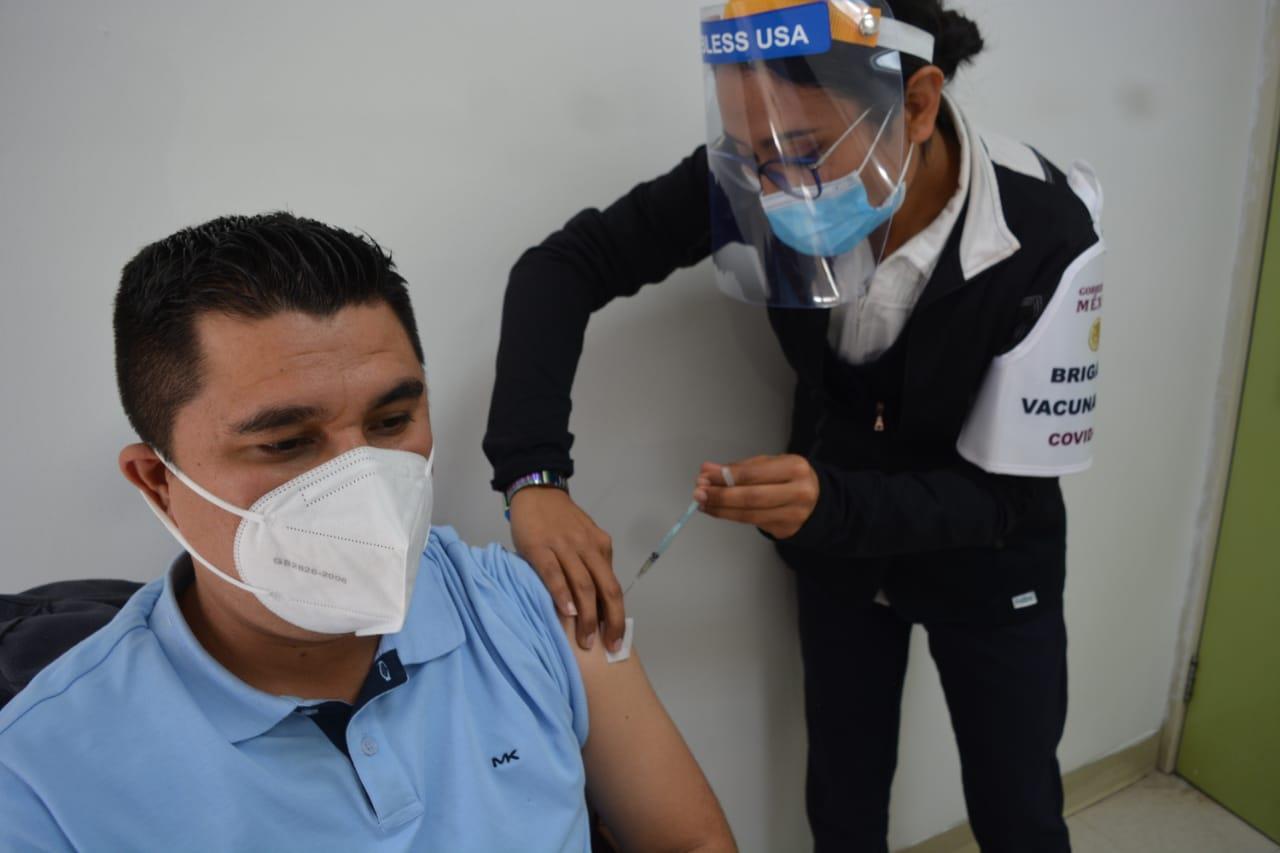 Proponen escuelas y estadios de Hermosillo como puntos de vacunación