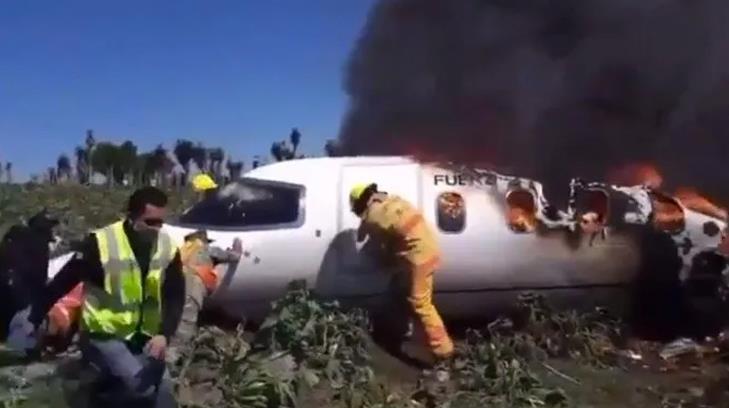 Tragedia en Veracruz; mueren 7 personas en accidente aéreo