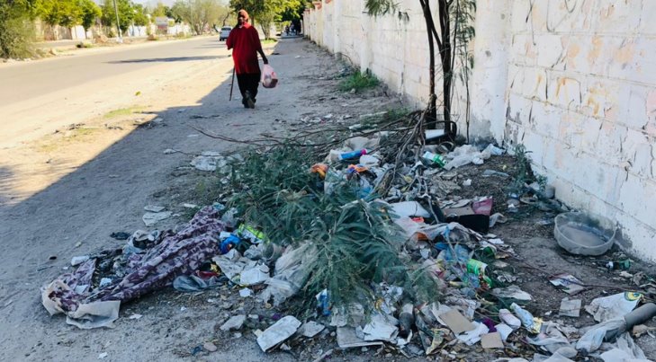 Tramo del bulevar Luz Valencia se está convirtiendo en basurero clandestino