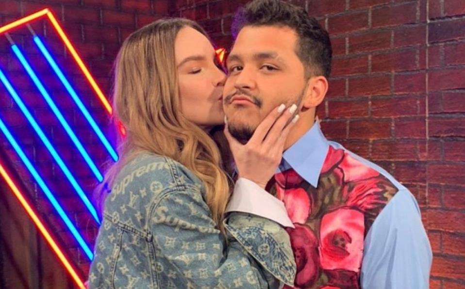 Belinda y Christian Nodal celebran 6 meses de novios