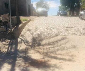 Vecinos de la Cañada de los Negros urgen pavimentación