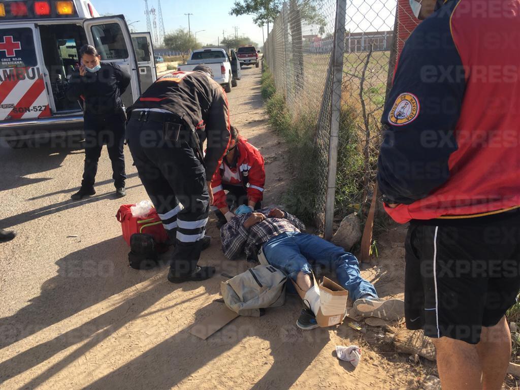 Moto choca contra pick up; hay dos lesionados