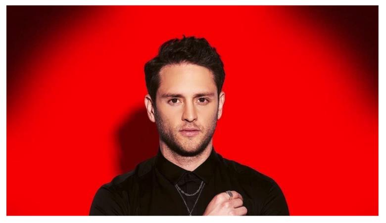 Christopher Uckermann no quiere vacuna anticovid