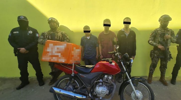 Los detienen tras persecución por robo de motocicleta en Obregón