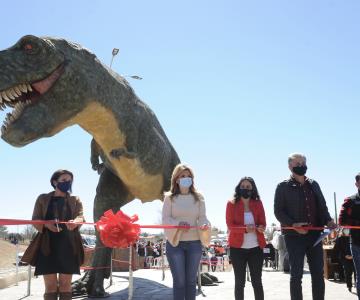 ¿A dónde se fue el dinosaurio que recorrió Hermosillo? A la Plaza T-Rex en Esqueda