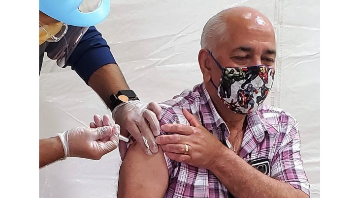 Más de 125 mil adultos mayores se vacunarán contra Covid-19 esta semana