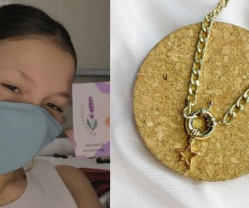 María Emilia vende accesorios; ella emprendió desde los 9 años