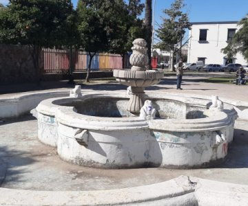 Fuentes del centro de Hermosillo se encuentran abandonadas