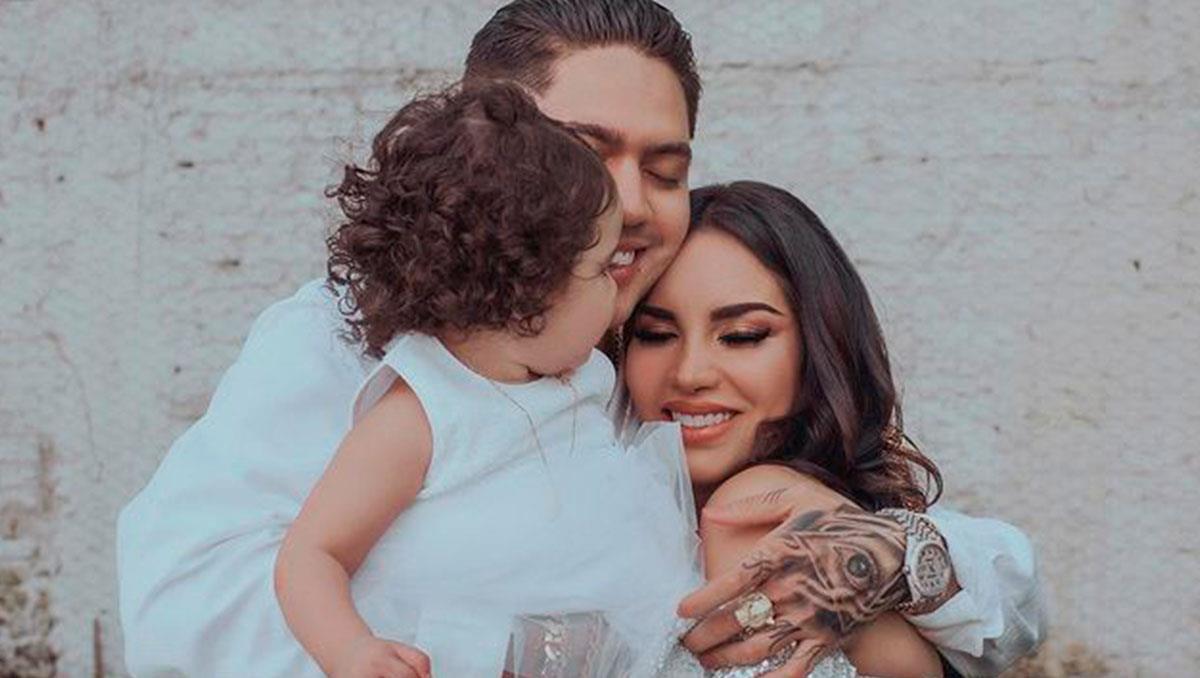 Kimberly Loaiza y Juan de Dios Pantoja son padres por segunda ocasión