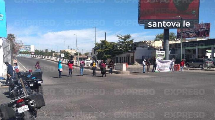VIDEO | Maestros exigen asignación de bases con manifestación en el centro de Hermosillo