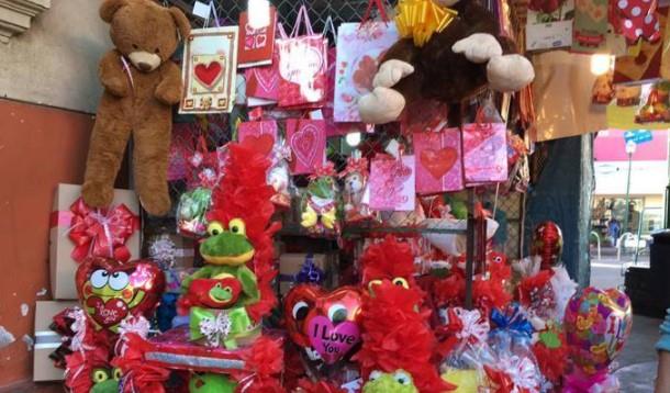 Con todo y pandemia los hermosillenses están listos para San Valentín