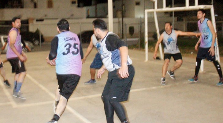 Mirasoles vence a Villa Sonora en el Torneo de Basquetbol Streetball