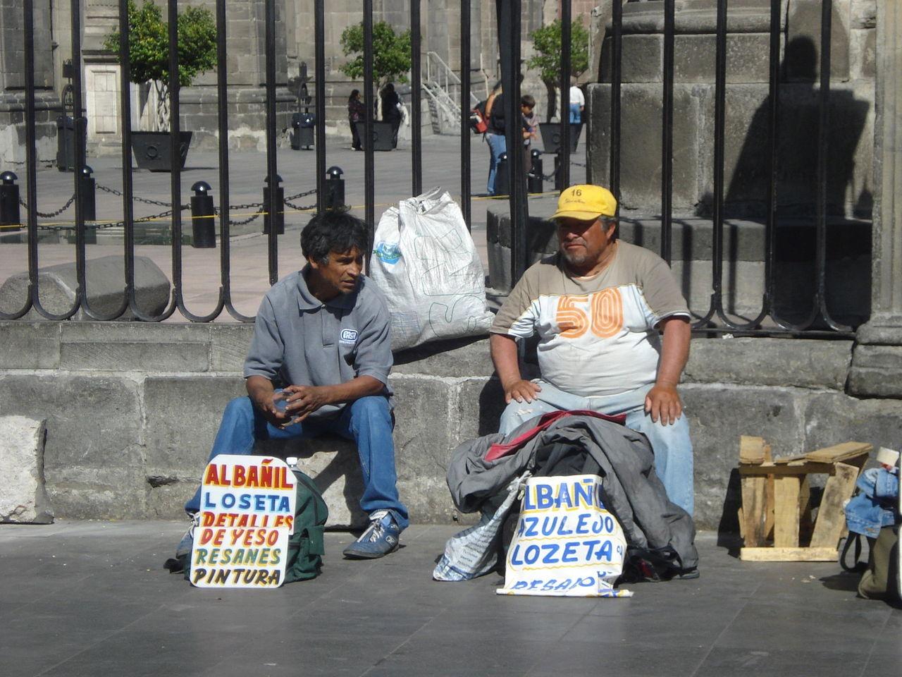 Empleo en México cae 30% en enero