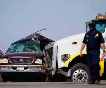 Permanecen 5 mexicanos hospitalizados por trágico accidente en California