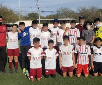 Vecinos de Altares piden apoyo para los pequeños futbolistas Naím y Daniel