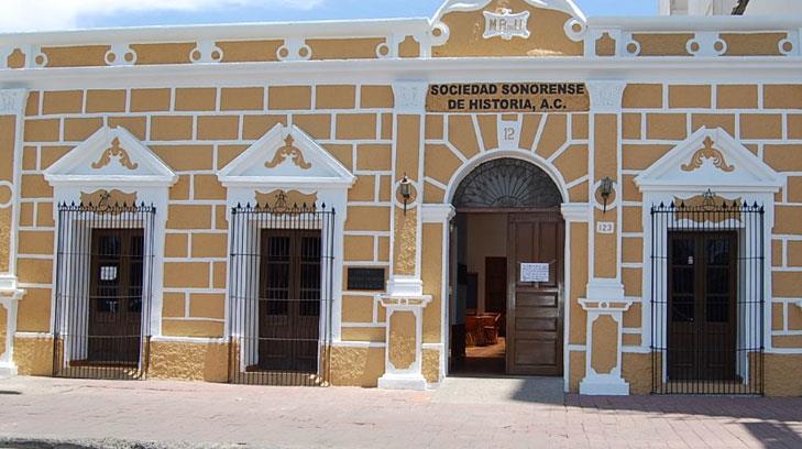 Sociedad Sonorense de Historia pondrá a la venta más de mil libros